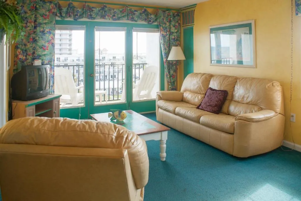 Beach Quarters Daytona Wilbur-by-the-Sea Aparthotel