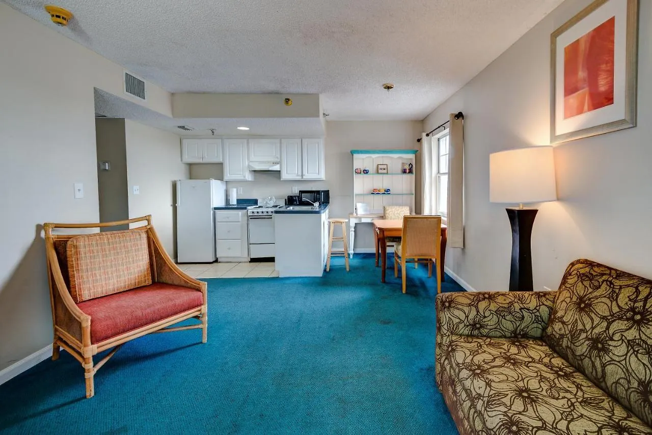 Beach Quarters Daytona Wilbur-by-the-Sea 3*,