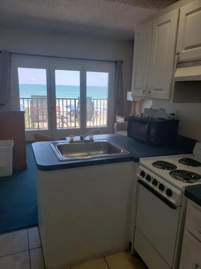 Beach Quarters Daytona Wilbur-by-the-Sea