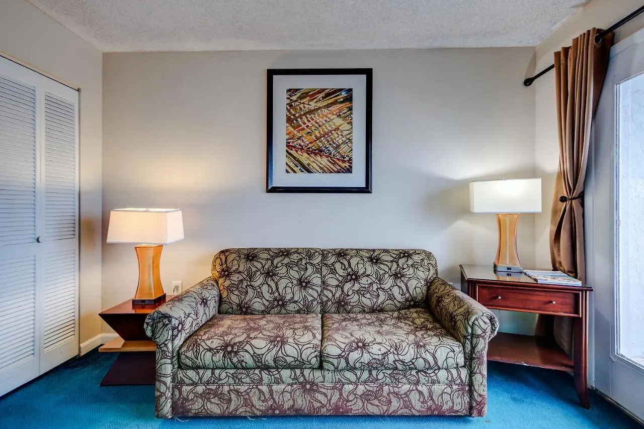 Beach Quarters Daytona Wilbur-by-the-Sea Aparthotel