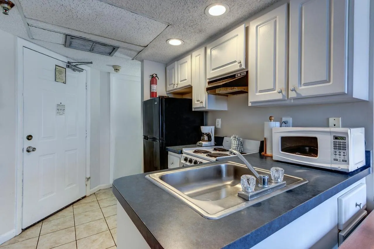 Aparthotel Beach Quarters Daytona Wilbur-by-the-Sea